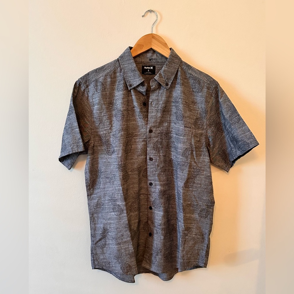 NWT Hurley One & Only Stretch Short Sleeve Shirt